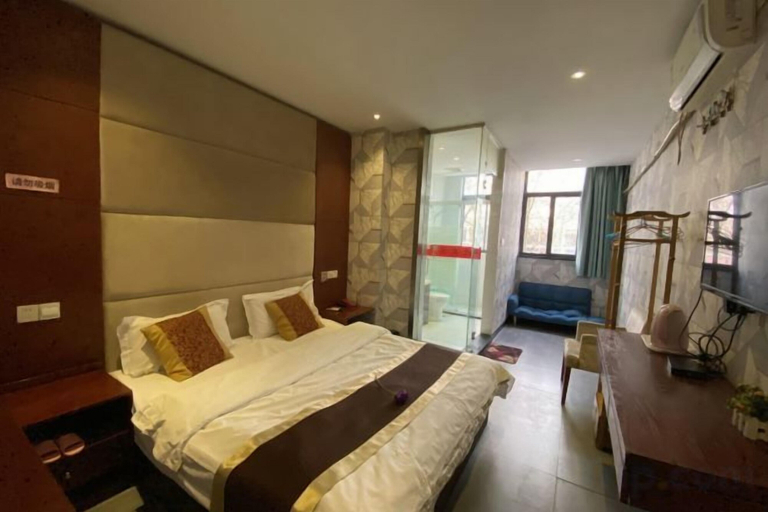 Bedroom, Zhenjiang Beisheng Hotel, Zhenjiang