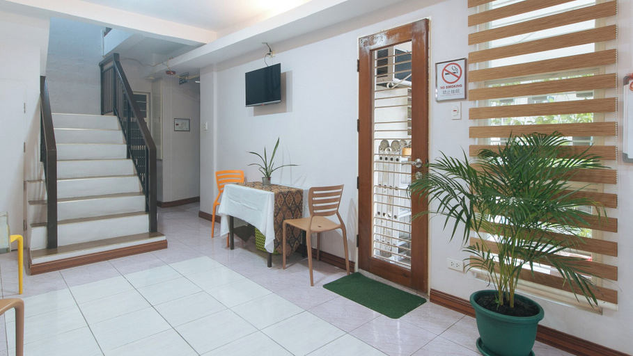 Others 5, Catlea Inn, Pasay City