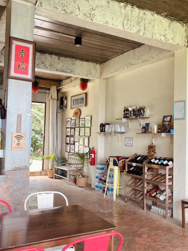 Food & Drinks 4, Doichang View, Mae Suai