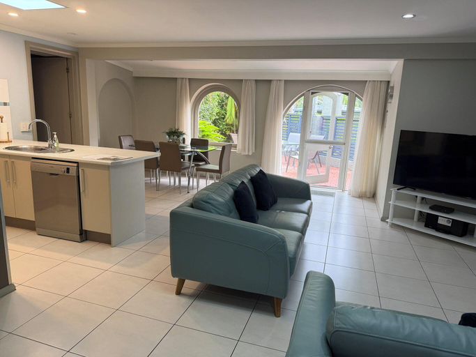 Public Area 4, Korora Bay Village Resort, Coffs Harbour - Pt A