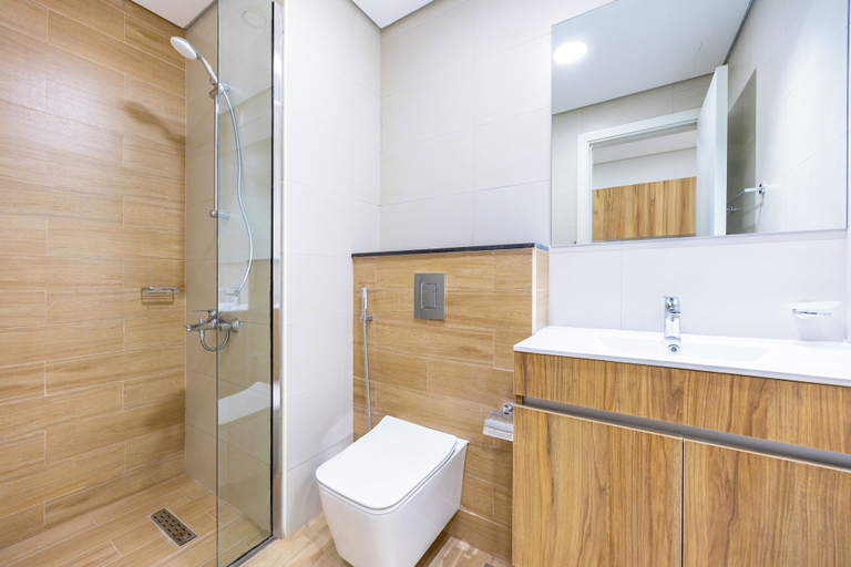 Bathroom, Bloomfields Fabulous STU In Al Maryah, Abu Dhabi City