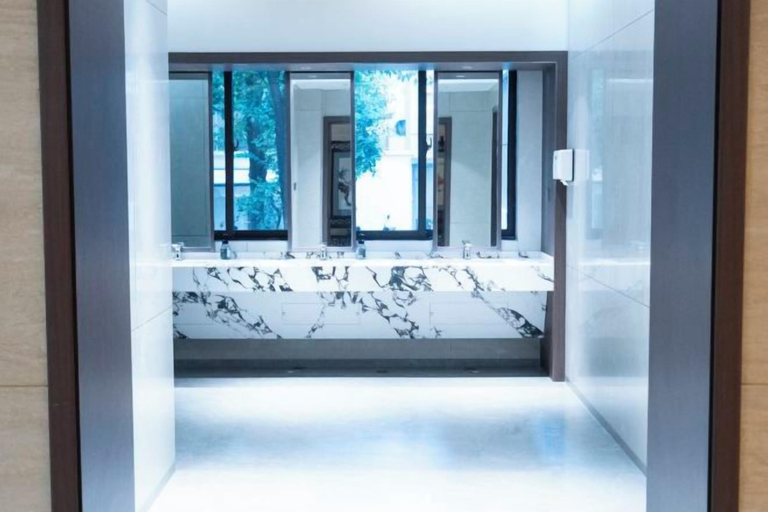 Bathroom 3, Xuancheng Hotel, Xuancheng