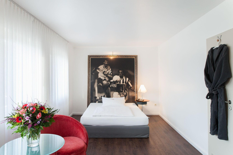 Bedroom 2, Design-Hotel Lennhof, Dortmund