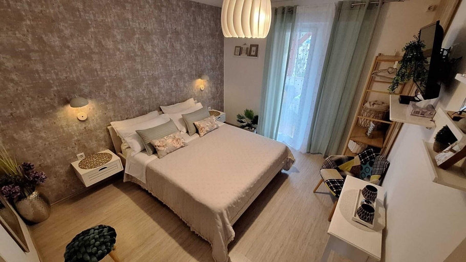 Bedroom 2, Apartmani i sobe Teo Petric, Hvar