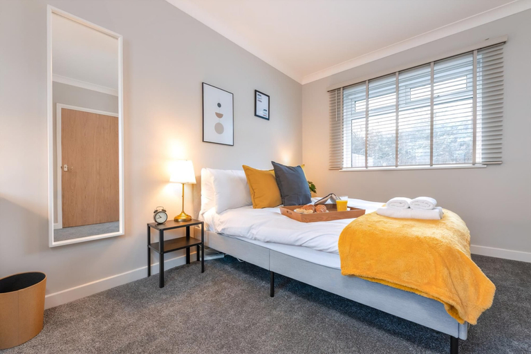 Bedroom 3, 2 Bed House Close to Cardiff City Centre, Cardiff