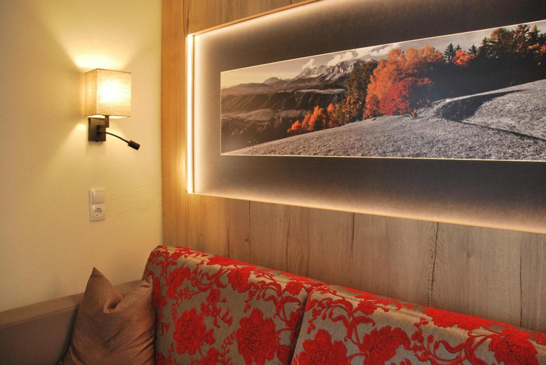 Bedroom, Hotel Pariente, Liezen