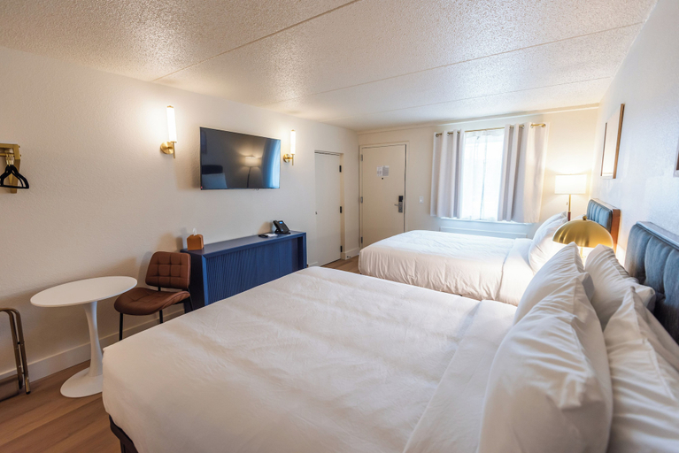 Room 4, The Atlas Hotel & Lofts, Davidson