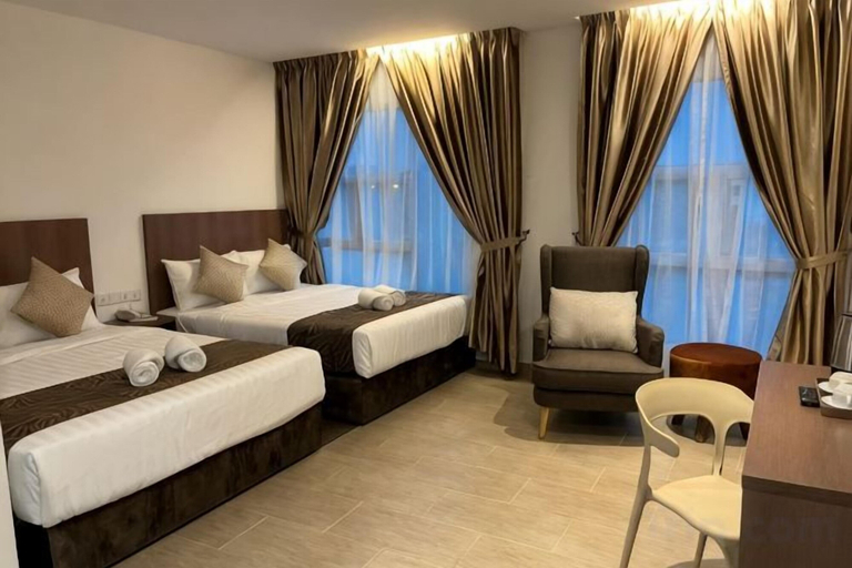 Bedroom 4, DSH Hotel, Kuantan