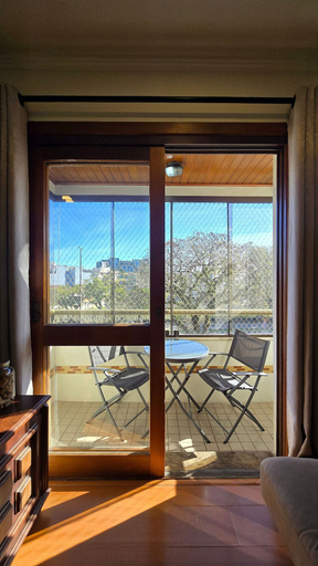 Interior 3, Estadia Tri Ótima Localização e Garagem, Porto Alegre