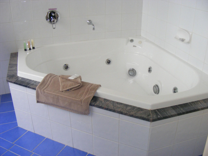 Bathroom, Tambaridge Bed & Breakfast, Tamborine Mountain