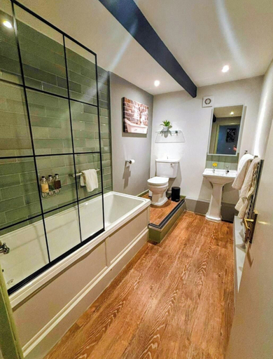 Bathroom 3, Old Mill Salisbury, Wiltshire