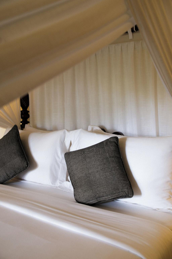 Bedroom 3, Pedlars Manor, Habaraduwa