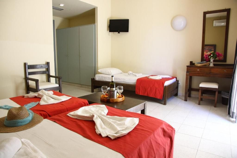Bedroom 3, Porto Plazza Hotel, Crete