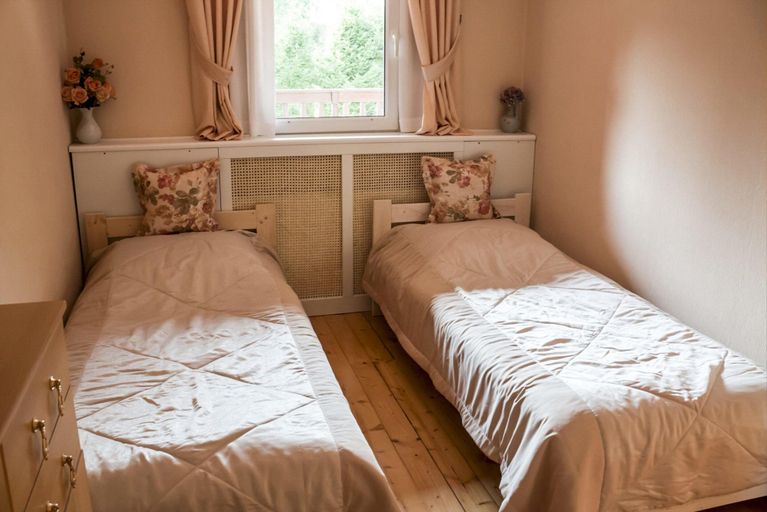 Room 3, Half of a Holiday Home, Huge Garden, Pond, Kartuzy