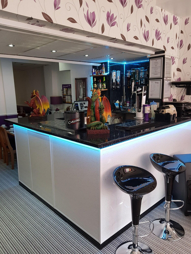Food & Drinks 3, The Trentham, Blackpool