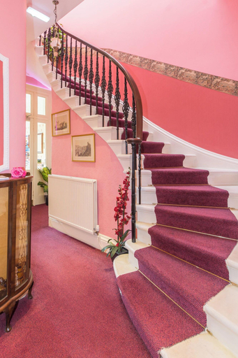 Public Area 2, Menzies Guest House, Edinburgh