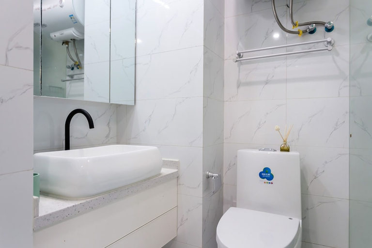 Bathroom 3, Old French Concession Coziness Xuhui, Shanghai