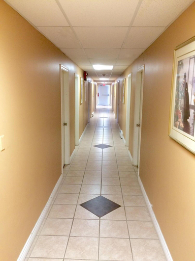 Public Area 4, Barriere Motor Inn, Thompson-Nicola