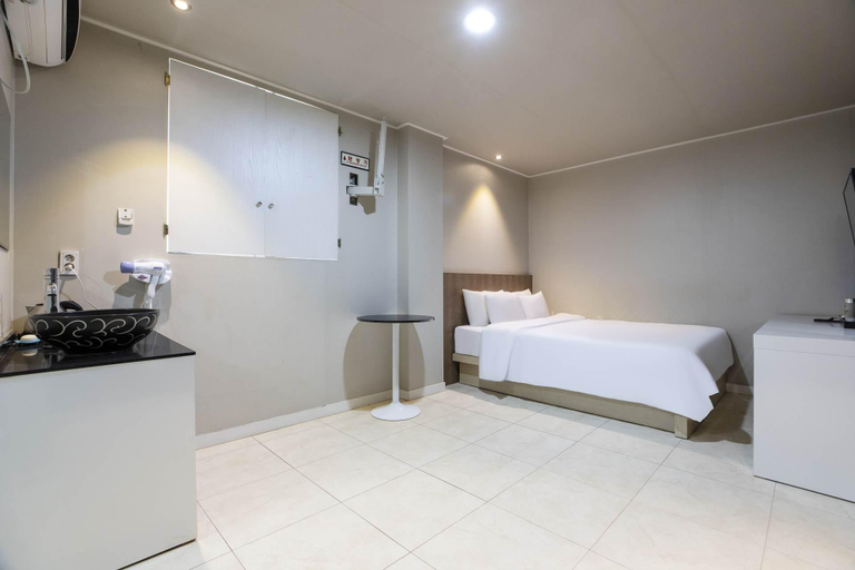 Bedroom 2, Gapyeong (Cheongpyeong) M Motel, Gapyeong