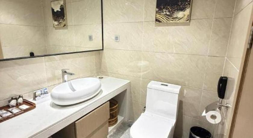 Bathroom 5, The Bmc Hotel, Shenzhen