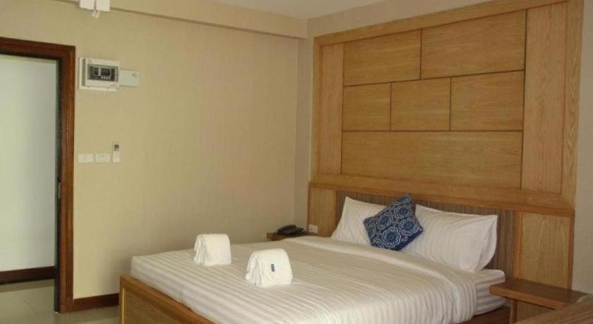Bedroom 3, Mon Muang Hotel, Muang Chiang Mai
