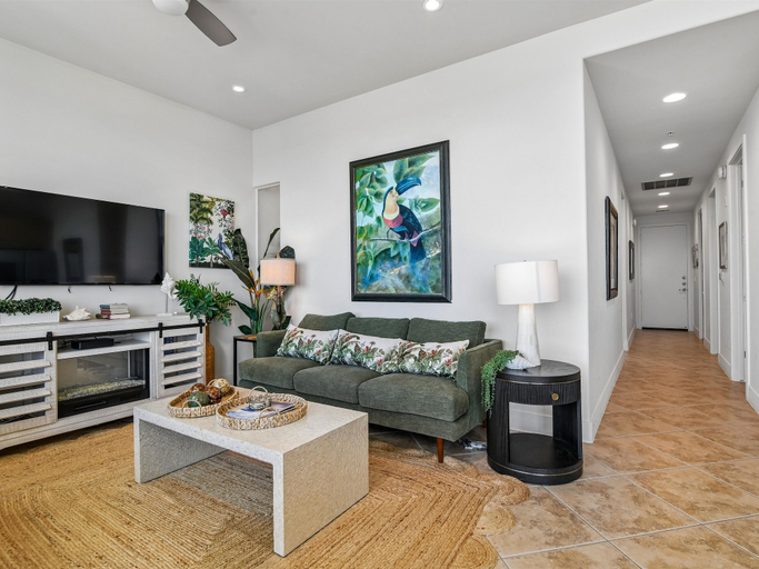 Others, Western Waves by Ryson Vacation Rentals, Galveston