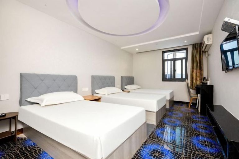 Bedroom 3, Shanghai Qitian Choice Hotel, Shanghai