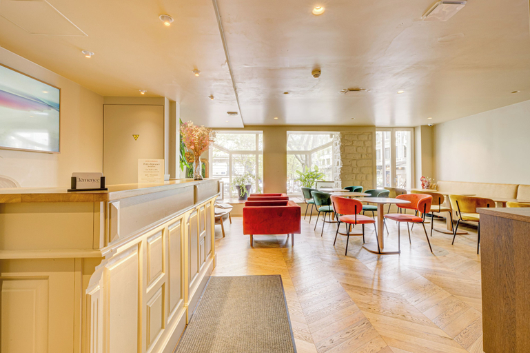 Food & Drinks 5, Hotel Clemence, Paris