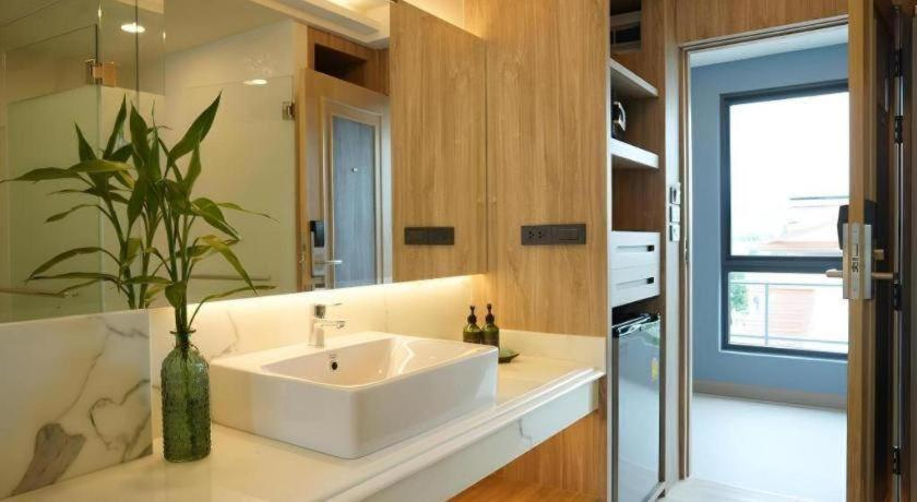 Bathroom 4, Phattrasom Villa, Cha-Am