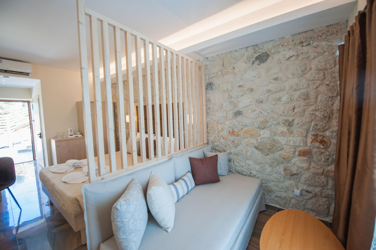 Bedroom 3, Porto Demo Hotel, Ionian Islands