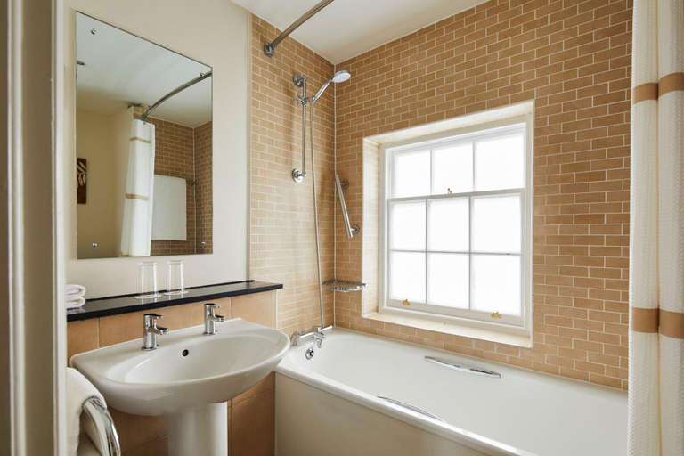 Bathroom 5, Bournemouth Highcliff Marriott, Poole