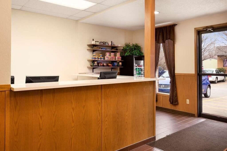 Public Area, Americas Best Value Inn Pittsburg, Crawford