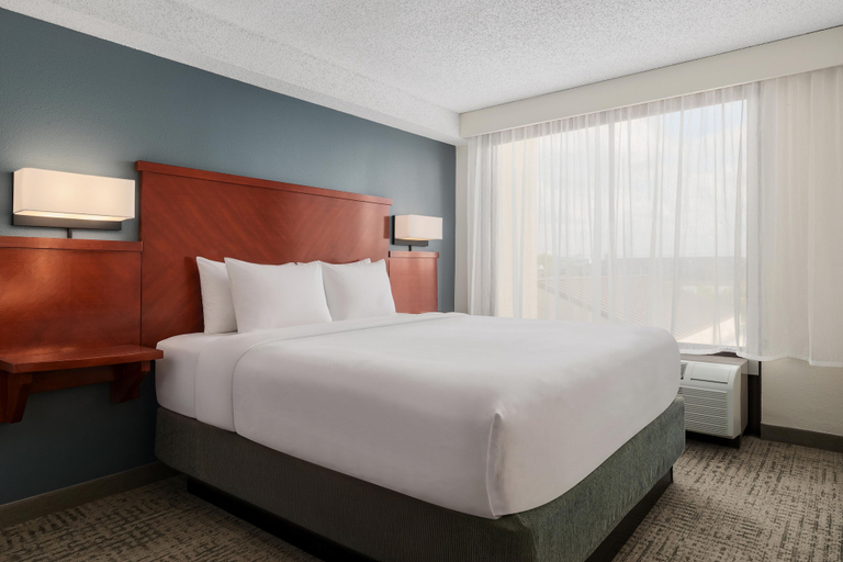 Bedroom 3, Hyatt Select Nashville/Opryland, Davidson