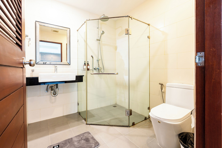 Bathroom 4, Yon INN Sukhumvit 4 - BTS Nana, Khlong Toey