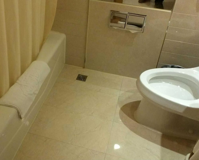 Bathroom 4, Jinma Palace, Hangzhou