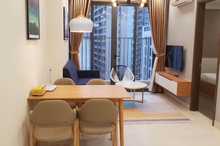 4, FLC green 18 Pham Hung - 2Br - 800m to Landmark 72, Từ Liêm