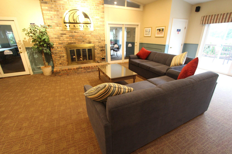 Public Area, Sea Mist Resort, Barnstable