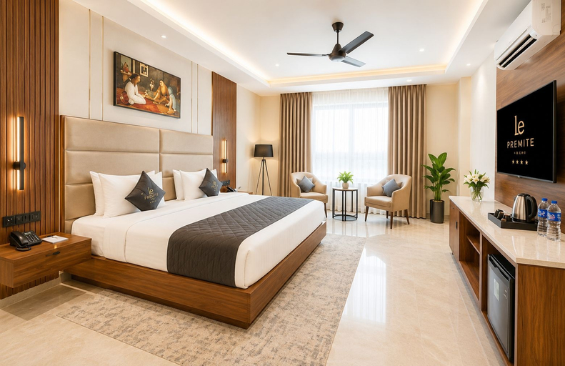 Bedroom 2, Hotel Le Premier, Delhi