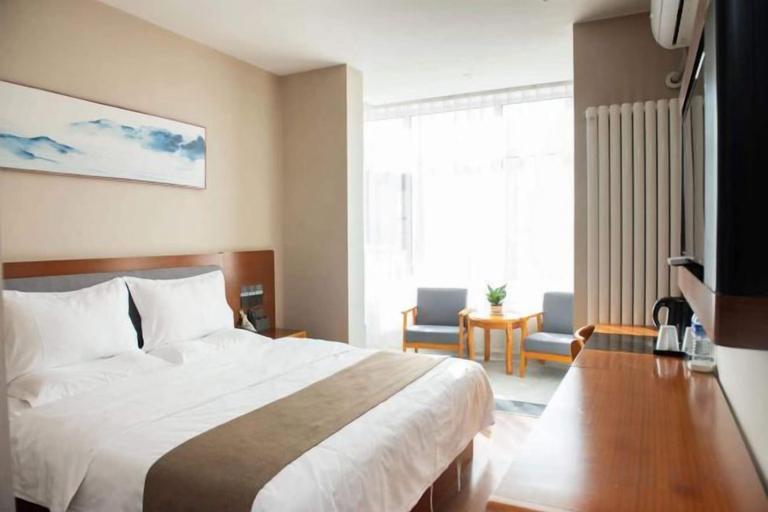Bedroom 3, Home Inn Huayi (Linyi Lanling Yucai Road), Linyi