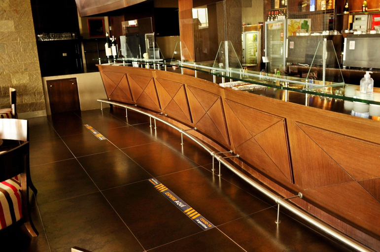 Food & Drinks 5, Rayentray, Biedma