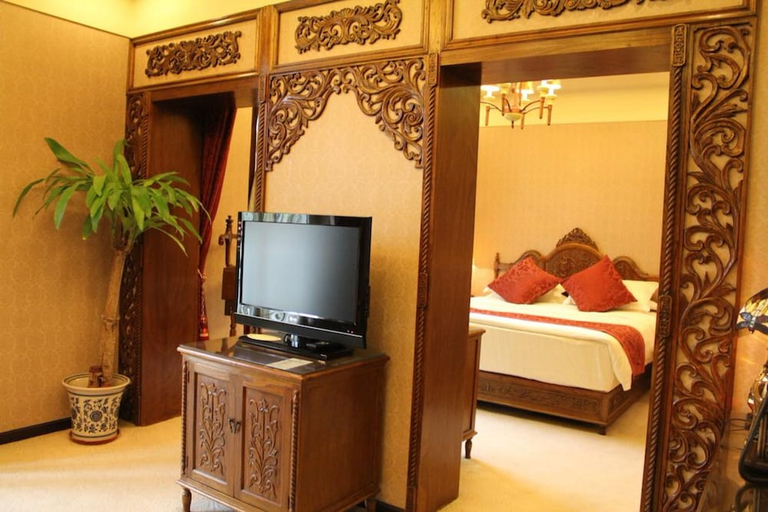 Bedroom 3, Beijing Dongfang Hotel, Beijing