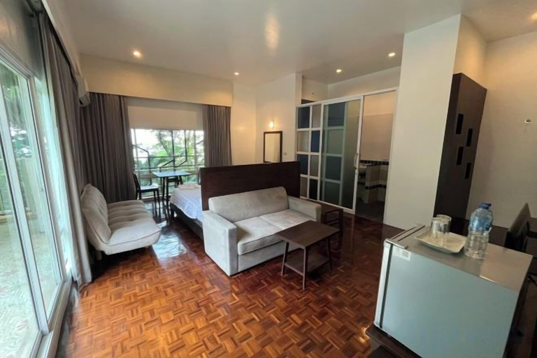Living area, Molecular cloud, Pattaya