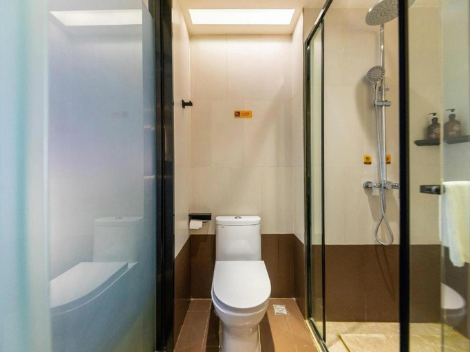 Bathroom 4, IU Hotel Dingxi Tongwei Center, Dingxi