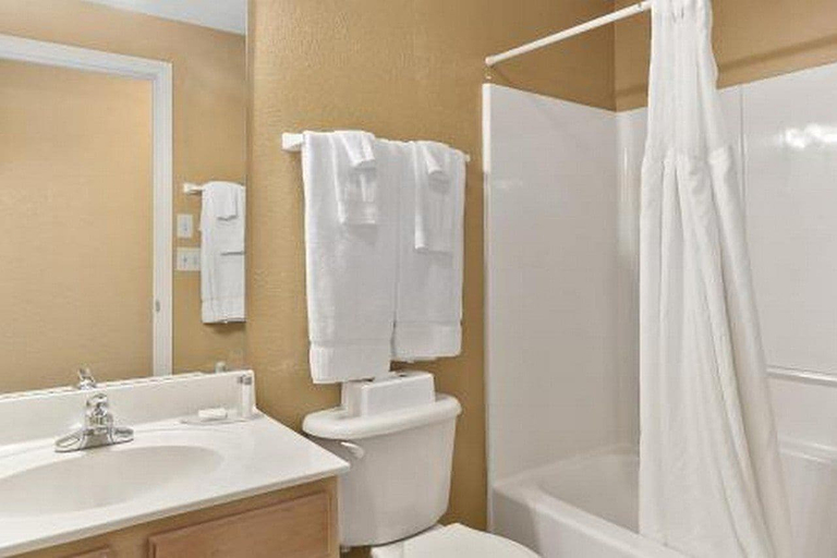 Bathroom 5, Sunrise Ridge Resort by Coolvacay, Sevier
