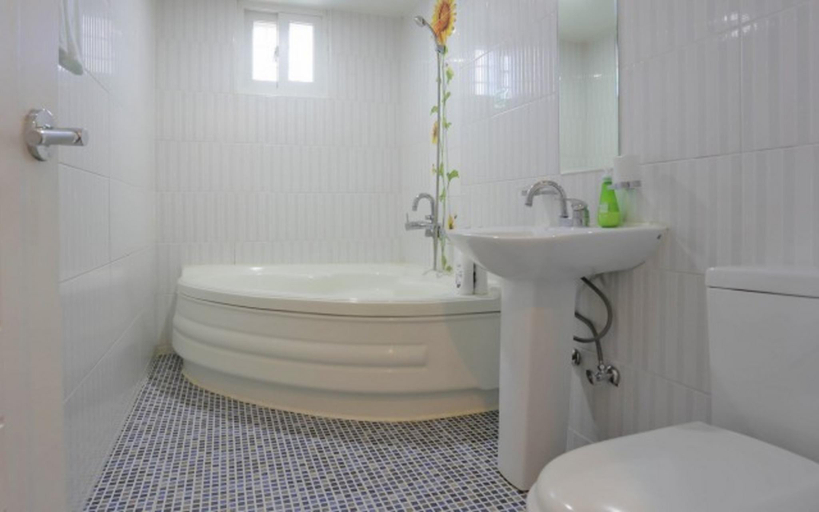 Bathroom, Taean Napoli Pension, Taean