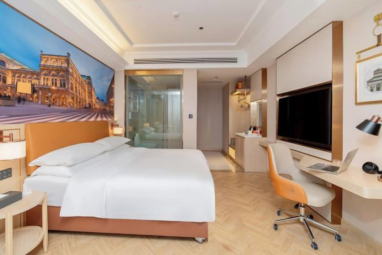 Bedroom 3, Vienna Hotel (Zhuozhou High-speed Railway Station), Baoding