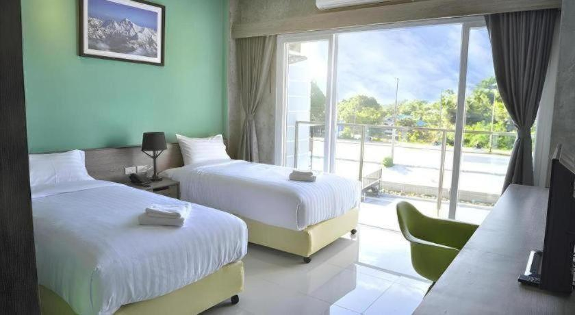 Bedroom 4, The Peak Boutique Hotel, Phra Phrom