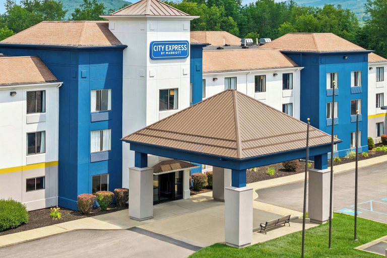 Exterior & Views 2, City Express by Marriott Milford Cooperstown, Otsego
