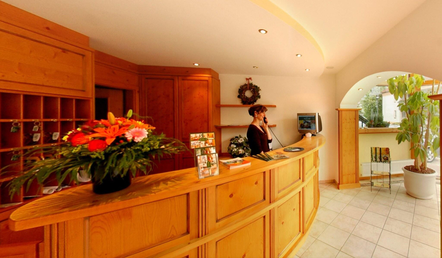 Public Area, Hotel Birnbacher Hof, Rottal-Inn