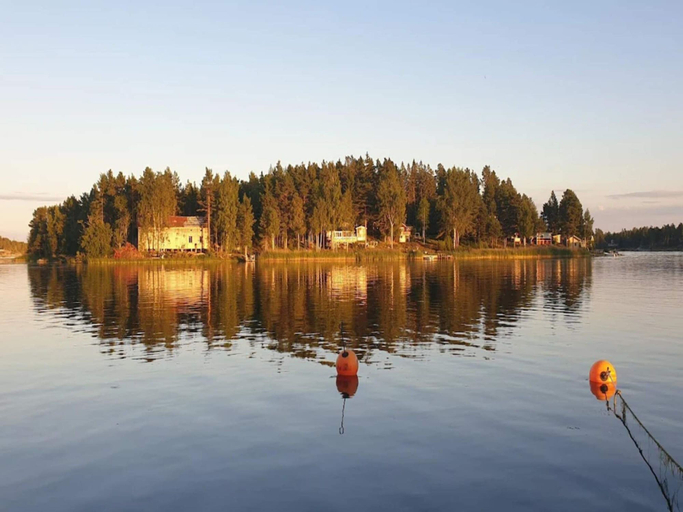 Others 5, 4 Star Holiday Home in Kungshamn, Sotenäs